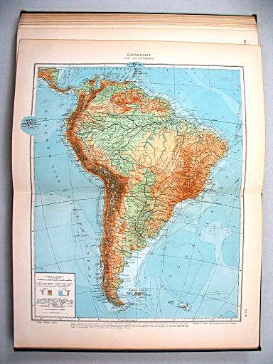 Ullsteins Weltatlas (1923)
41. Südamerika (Fluß- und Gebirgskarte)
Zuid-Amerika (natuurkundig) / South America (physical)