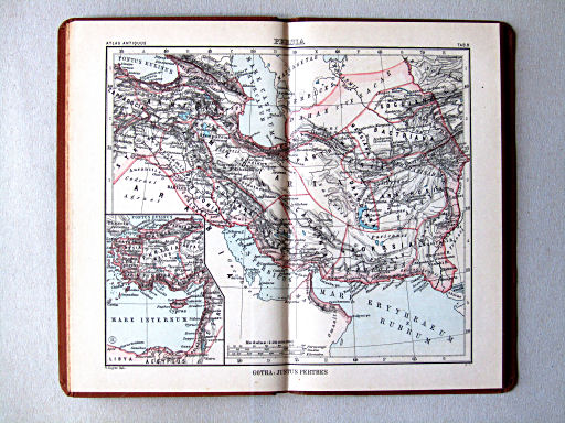 Perthes' Atlas antiquus (1895)
8. Persia