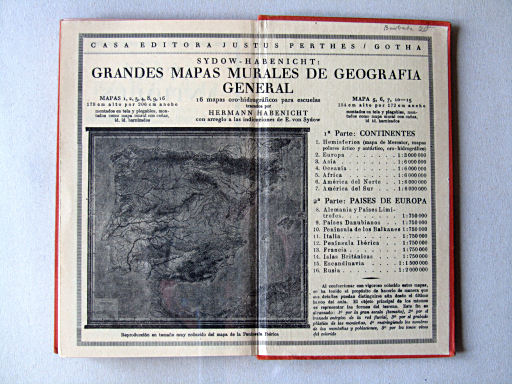 Perthes Atlas portátil de Espanha e Portugal (1938)
Schutbladen achterin / Rear endpapers