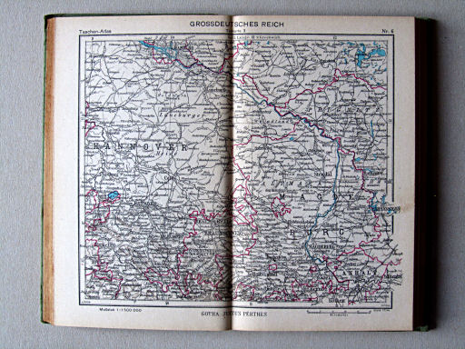 Perthes Taschenatlas der ganzen Welt (1944)
6. Grossdeutsches Reich, Teilkarte 3