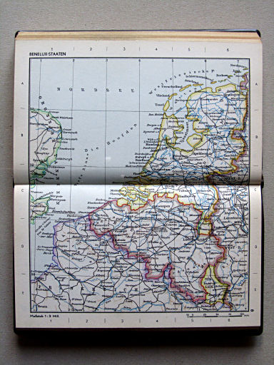 Taschenatlas Die Erde (1967)
8. Benelux-Staaten