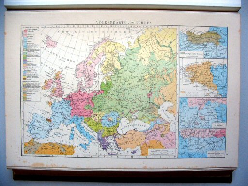 Andrees Handatlas 1887
13. Völkerkarte von Europa.