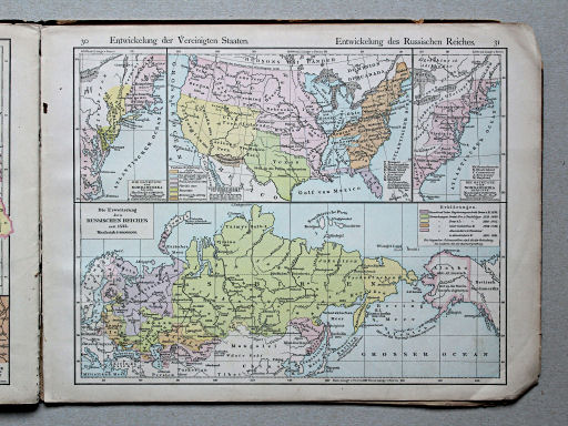 Putzgers Historischer Schul-Atlas, Österreich, 1887
30. Entwickelung der Vereinigten Staaten
31. Entwickelung des Russischen Reiches seit 1533