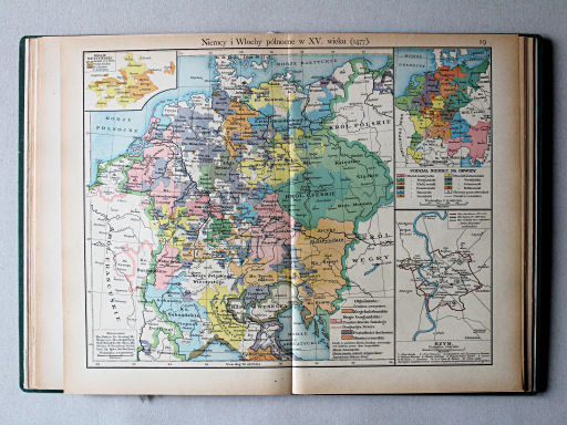 Putzgera Atlas historyczny, ca. 1927
19. Niemcy i Włochy północne w wieku XV. (1477)