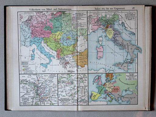 Putzgers Historischer Schul-Atlas, 1900
28a. Völkerkarte von Mittel- und Südost-Europa. Italien 1815 bis zur Gegenwart