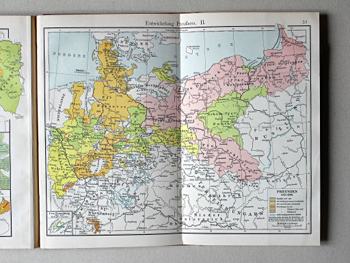 Putzgers Historischer Schul-Atlas, 1911
32. Entwickelung Preußens. II